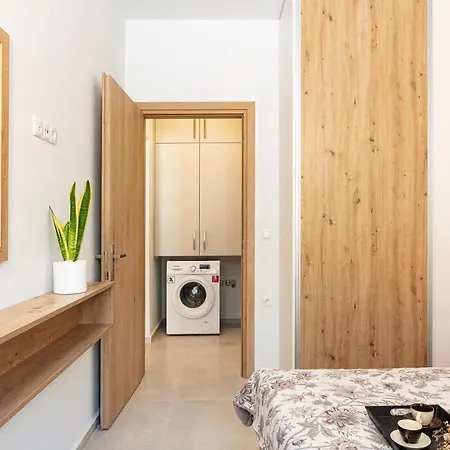 Apartment Andriani *